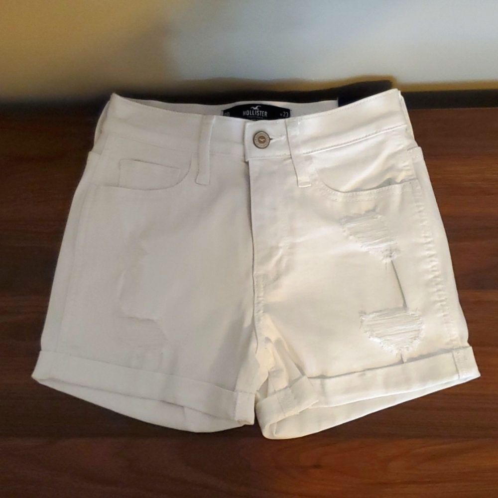 Hollister shorts NWT